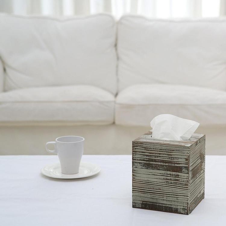 Square Rustic Tissue Box Cover, Rustic Barnwood Finish